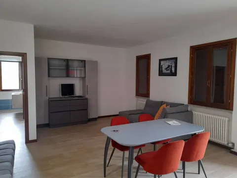 Apartamento de 3 quartos mobiliado em Valli del Pasubio, Vicenza