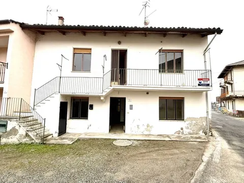 Apartamento de 60 m² em Salussola, Piemonte