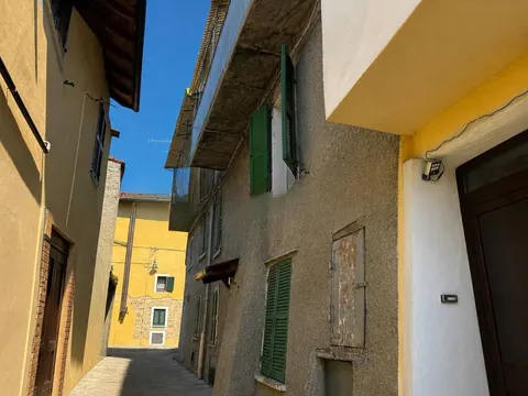 Terratetto de 128 m² com 2 cômodos em Rivalta Bormida, Alessandria