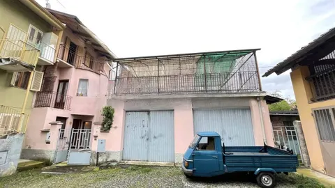 Casa à venda em Occhieppo Superiore com 120 m², garagem e terraço