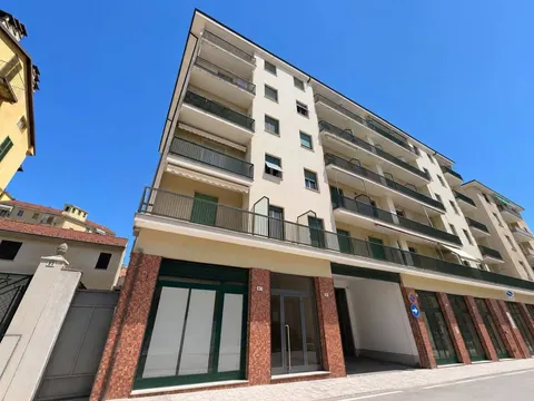 Apartamento de 1 quarto com 60 m² no centro de Acqui Terme