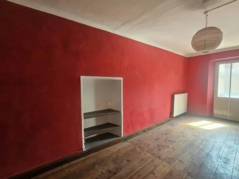 Apartamento de 50 m² com 1 cômodo em Andorno Micca, Biella
