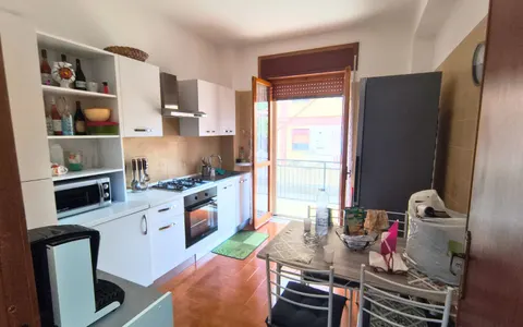 Apartamento de 75 m² a 150 metros da praia em Guardia Piemontese