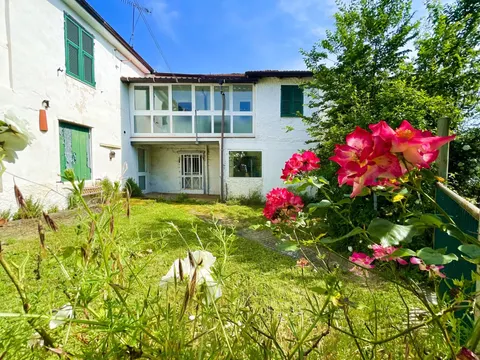 Casa geminada de 232 m² com jardim privativo em Spigno Monferrato