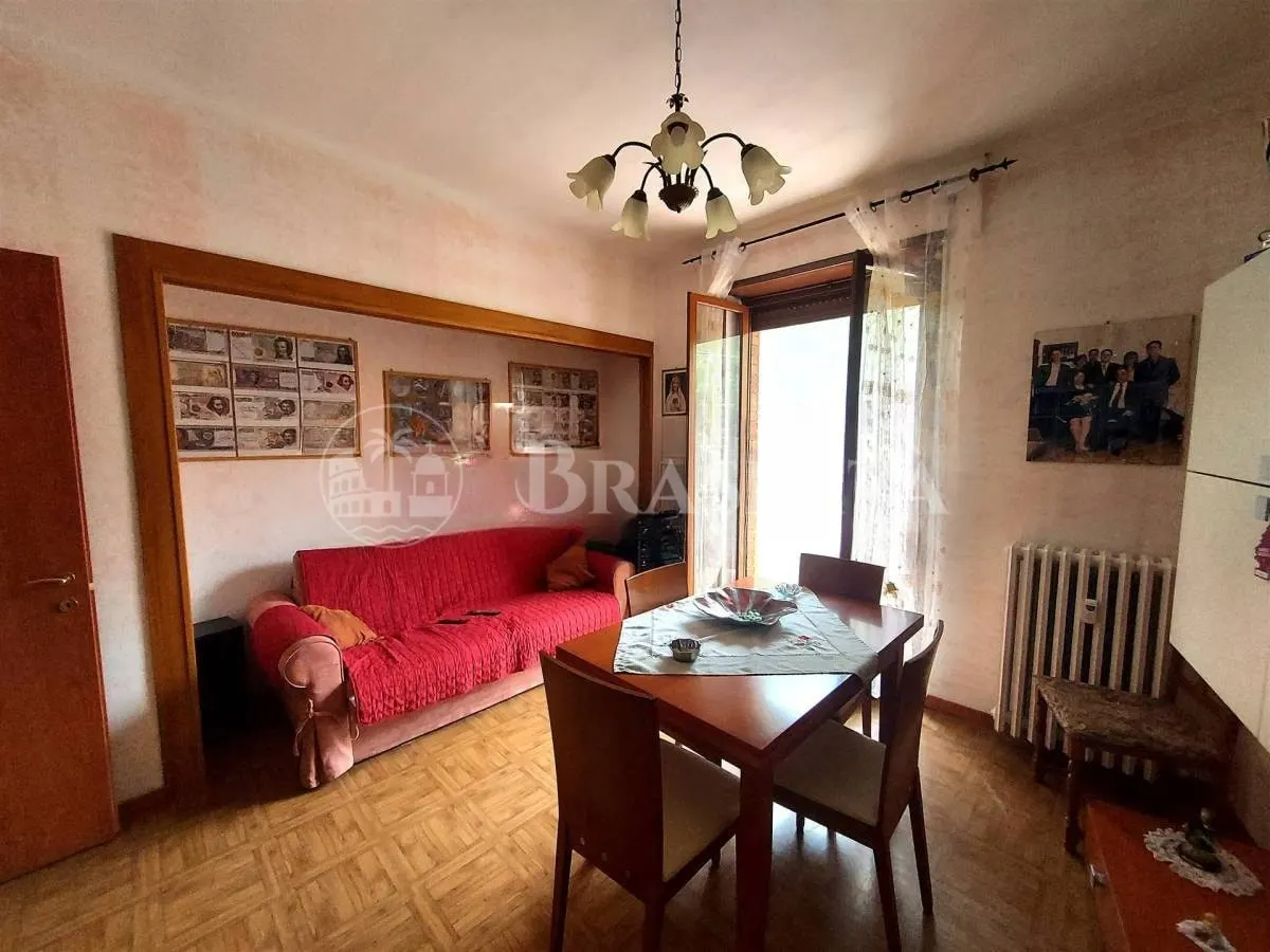 Apartamento de 112 m² com 3 cômodos em Valdilana, Biella - Foto 1