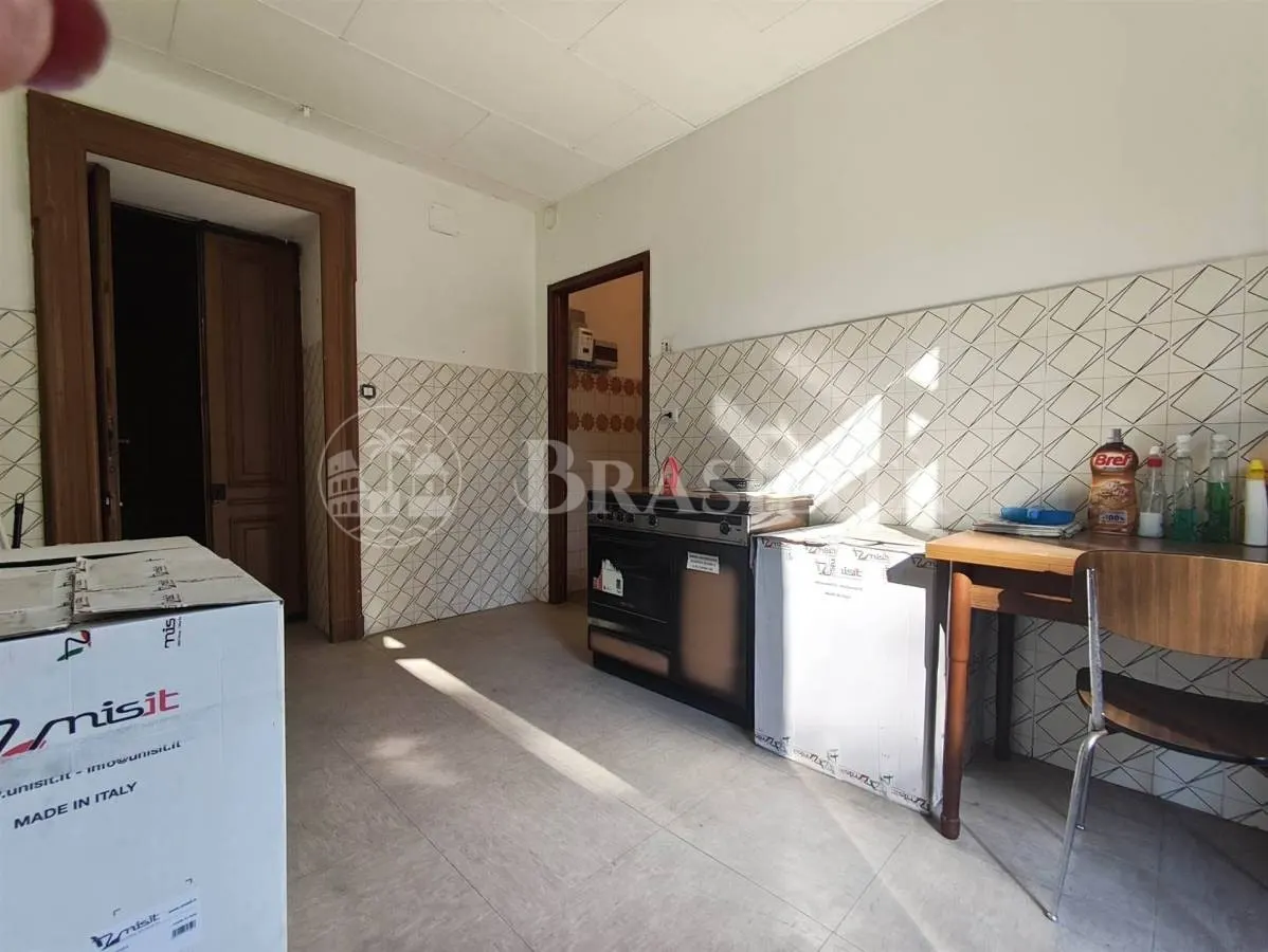 Apartamento de 95 m² em edifício de época em Cossato, Biella - Foto 1