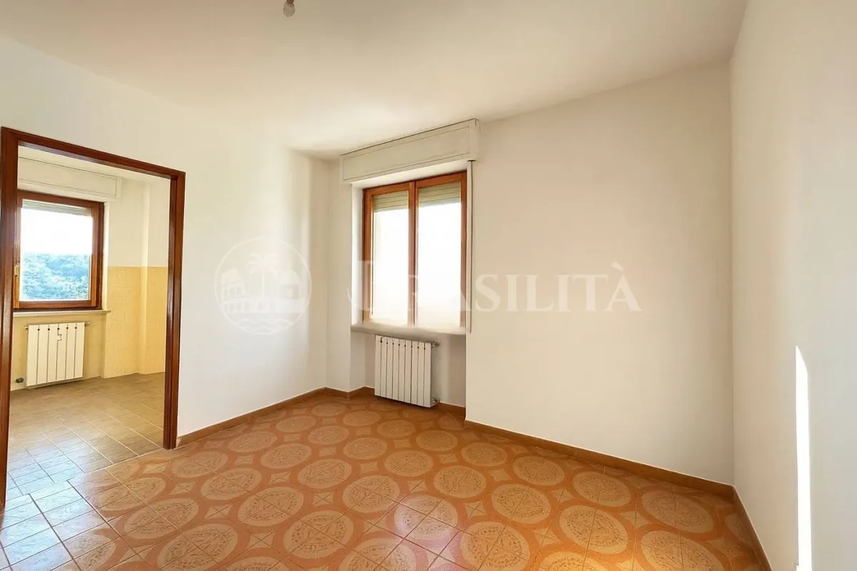 Apartamento de 74 m² com 2 cômodos e vista aberta em Acqui Terme - Foto 1