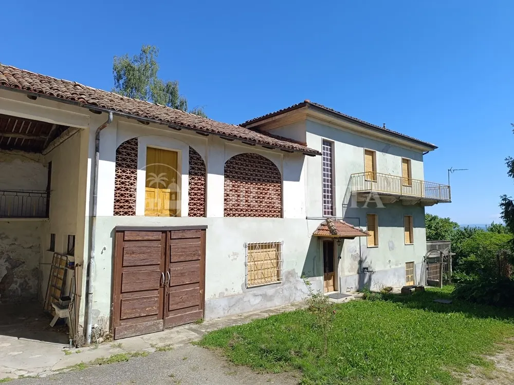 Casa independente de 220 m² com jardim e vista panorâmica em Alfiano Natta - Foto 1
