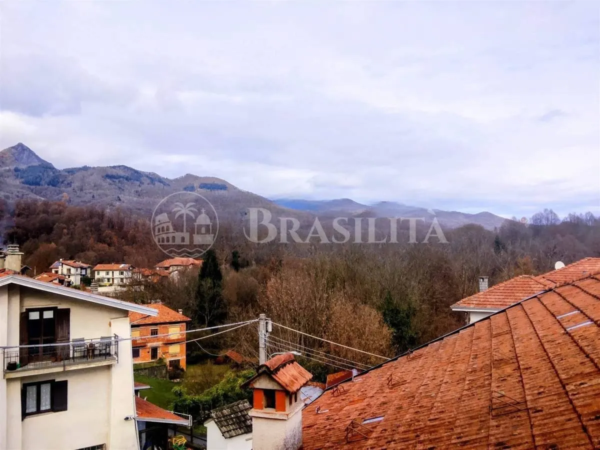 Casa à venda em Pray, Biella, 90 m² com 2 cômodos e varandas - Foto 1