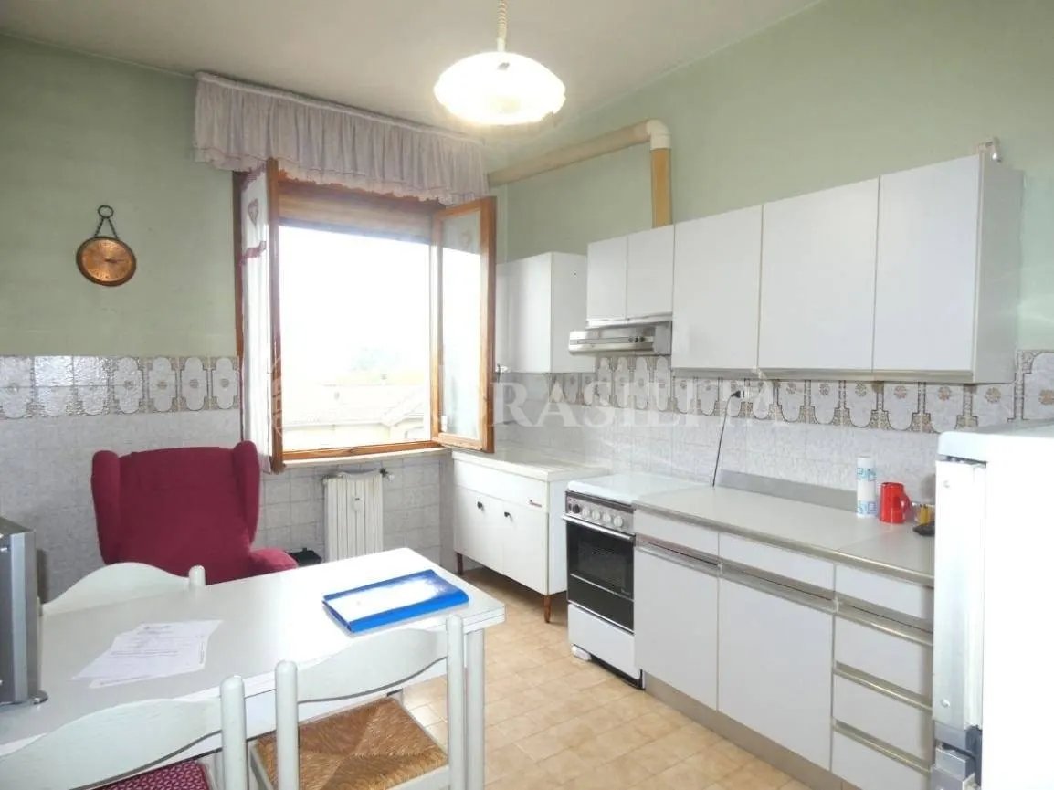 Apartamento de 66 m² com varanda no centro de Cassine - Foto 1