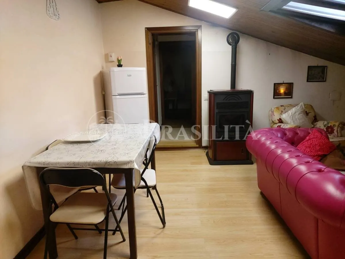 Apartamento de 84 m² mobiliado com vista para as montanhas em Recoaro Terme - Foto 1