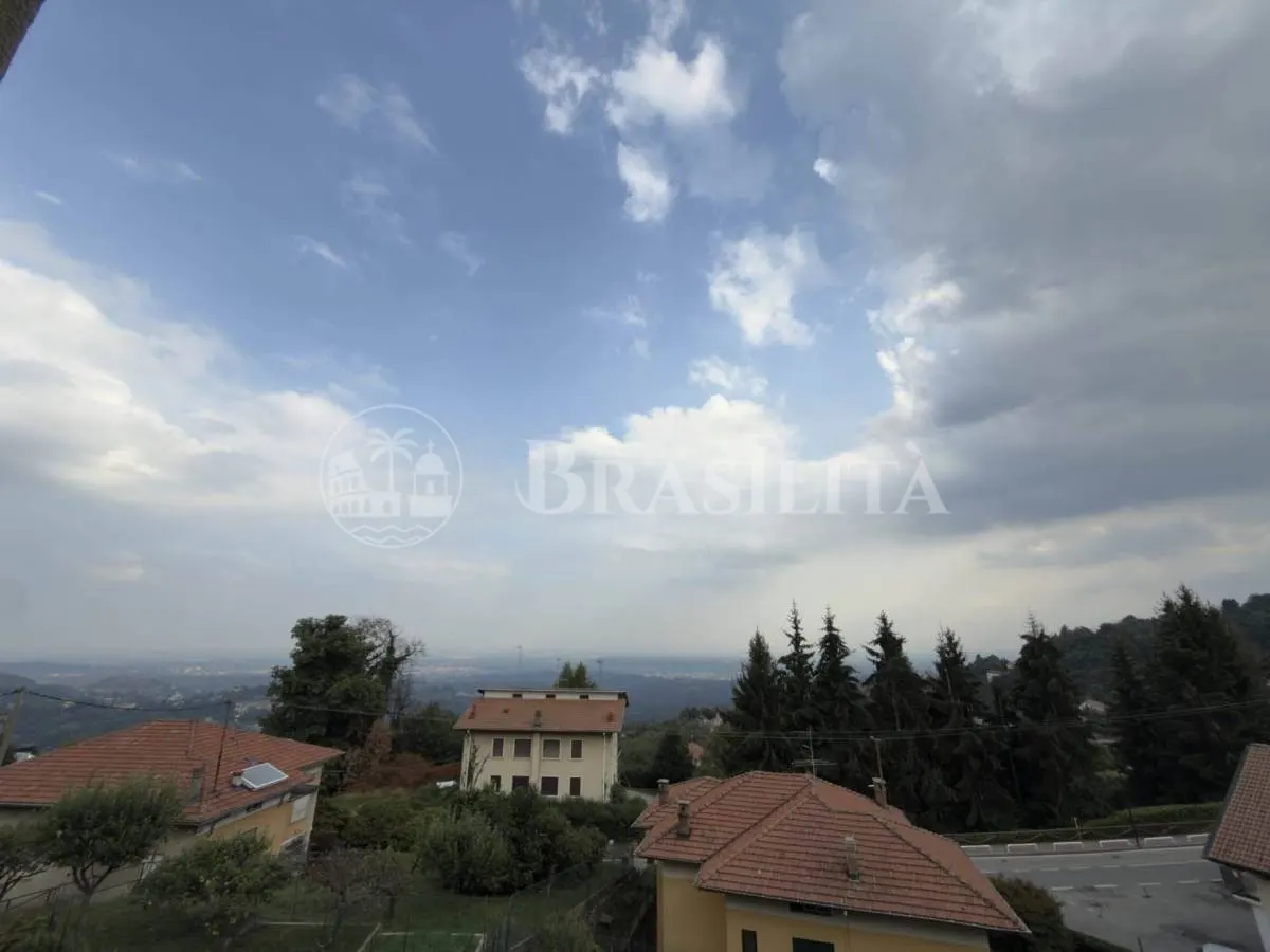 Apartamento de 70 m² com 2 cômodos e varanda em Pettinengo, Biella - Foto 1
