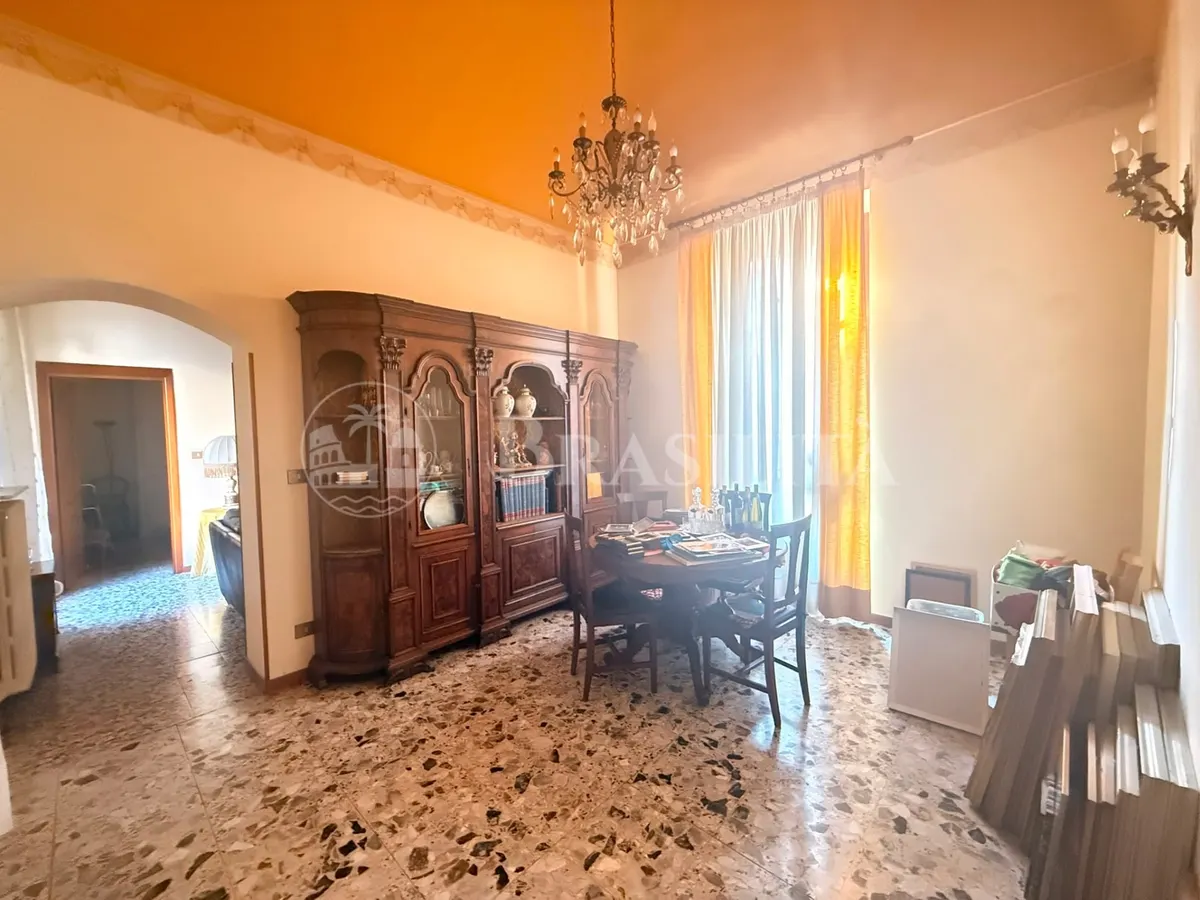Apartamento mobiliado à venda na Piazza della Libertà, Alessandria - Foto 1