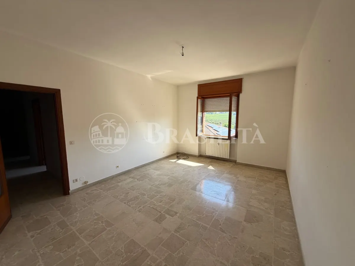 Apartamento Trilocale em Nizza Monferrato - Foto 1