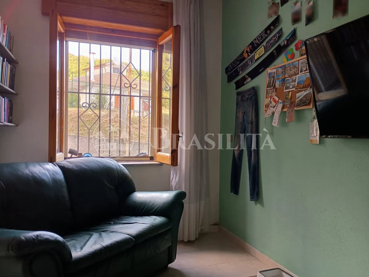 Casa à venda em Contrada Serrone, Latronico - Foto 1